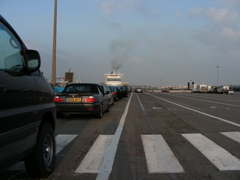 cakanie na ferry