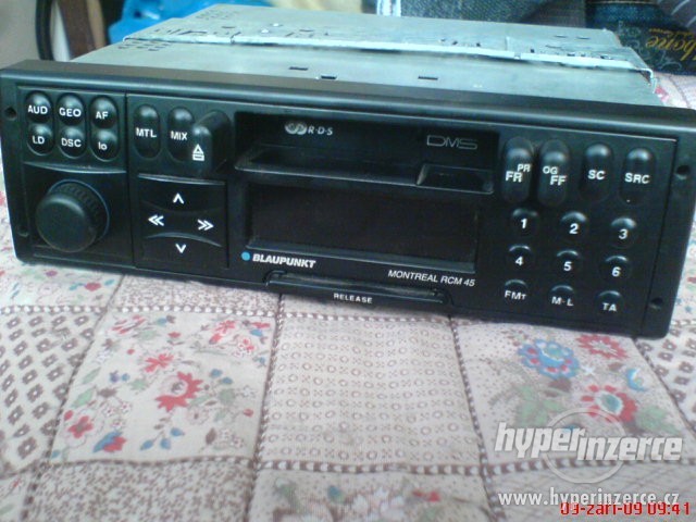 2645339-autoradio-blaupunkt-1.jpg