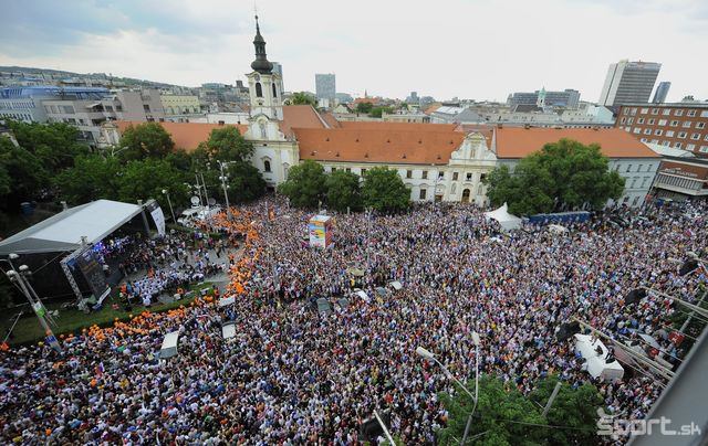 SNP po prichode slovenskych hokejistov