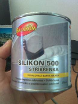 silikónová striebrenka - vymenil som spray za farbu len z praktického hľadiska spôsobu nanášania