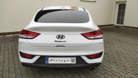 Hyundai i30 Fastback 213.jpg